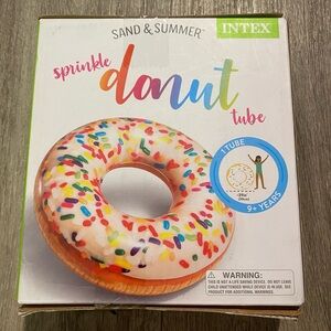 NEW Intex Sprinkle Donut Tube